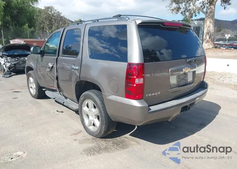 2011 Chevrolet Tahoe Ls z USA, uszkodzony, nr VIN 1GNSCAE03BR400770